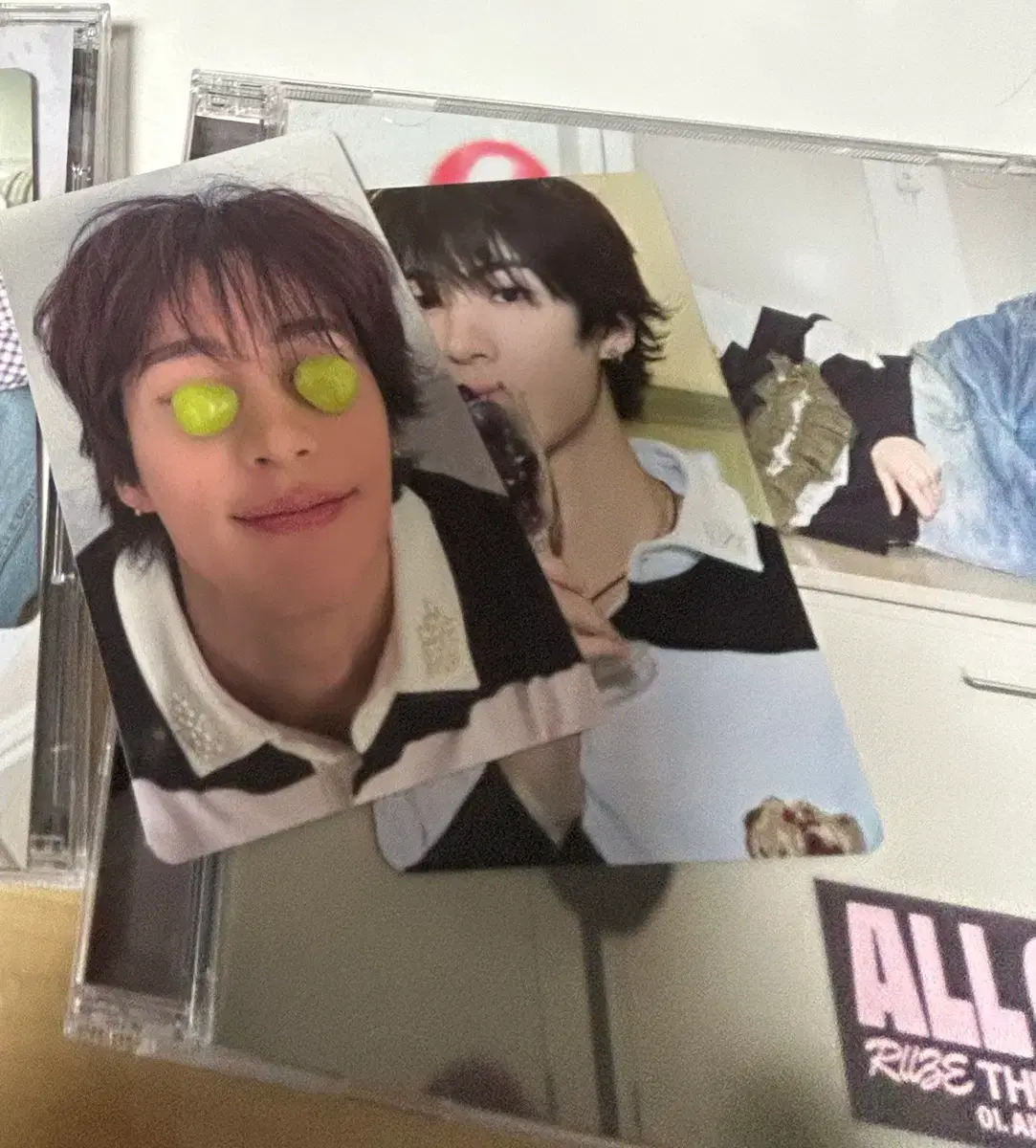 thumbnail-0